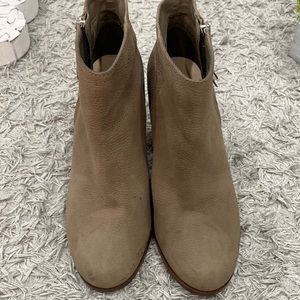 Kenneth Cole Women's Tan Ankle Boots (6.5)